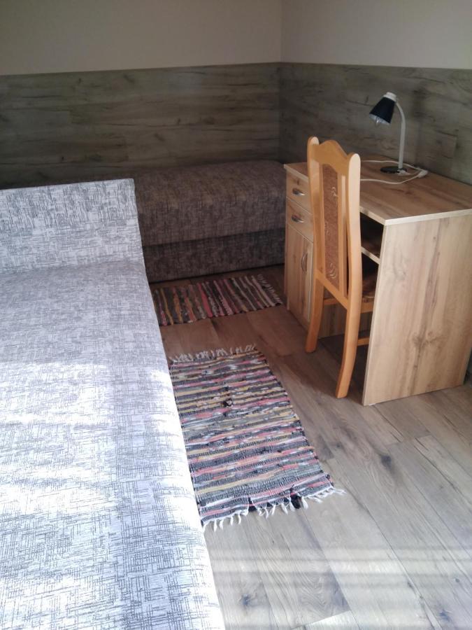 Budai Vam Apartmanhaz Печ Екстер'єр фото